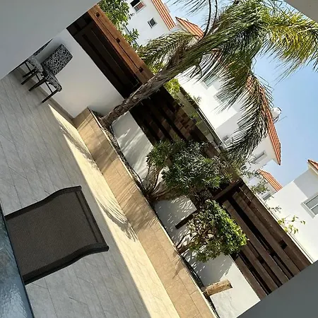 Apartman Sidra's Paralímni