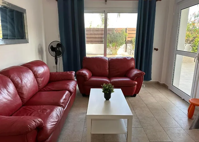 Sidra's Appartamento Paralimni